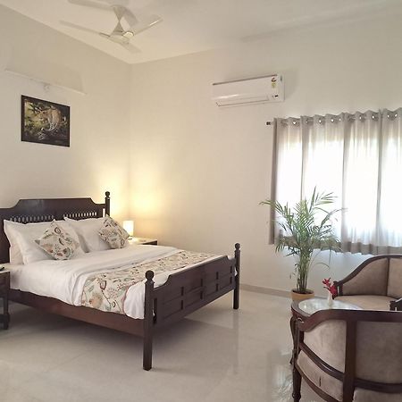 Keen Leopard Homestay Jawai Bandh Exteriör bild