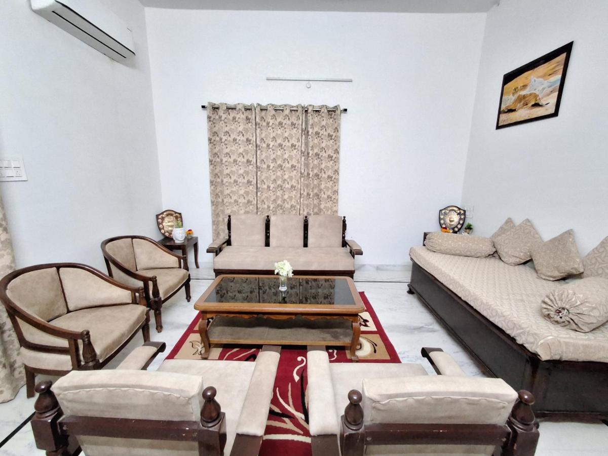 Keen Leopard Homestay Jawai Bandh Exteriör bild