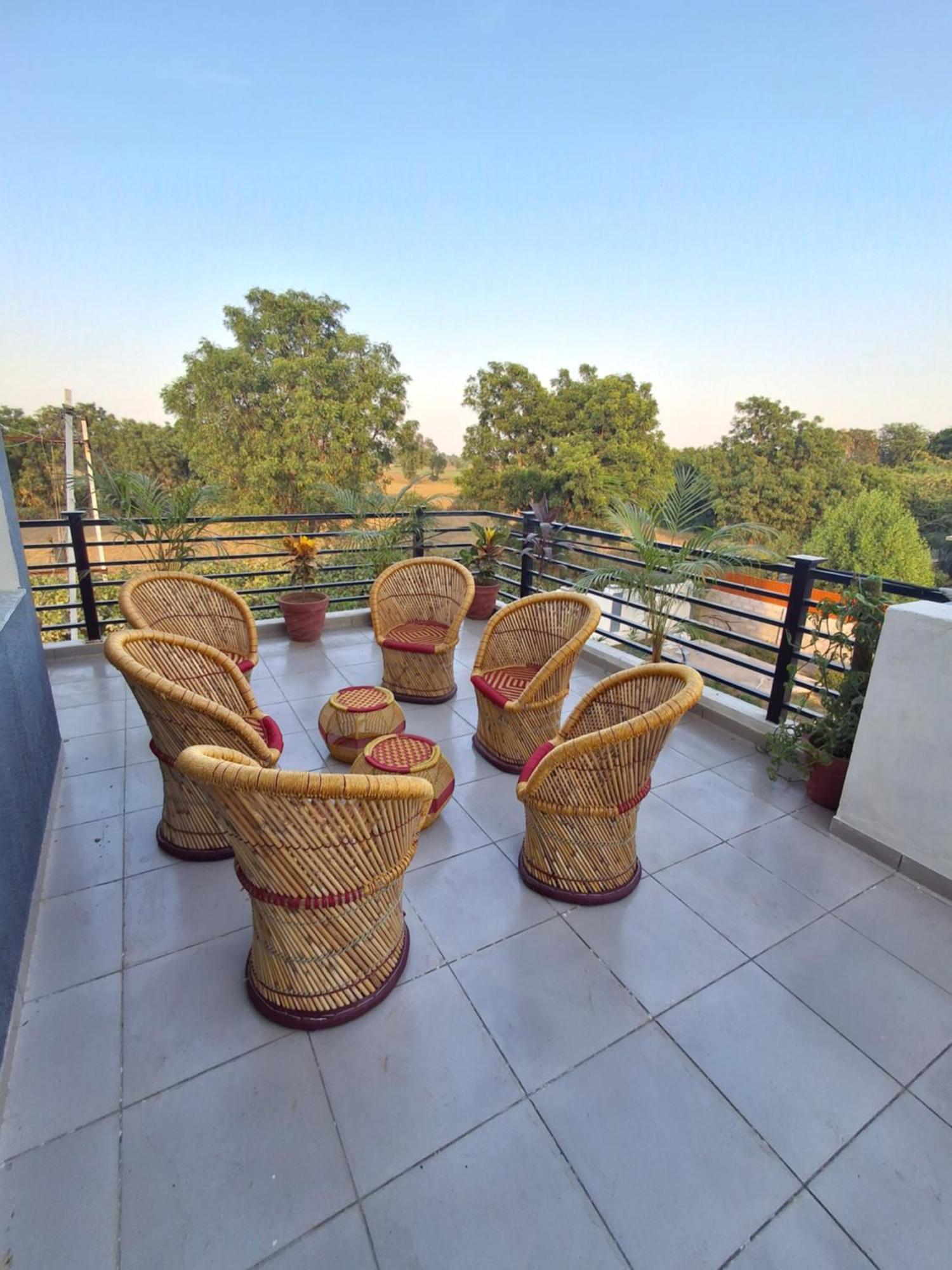 Keen Leopard Homestay Jawai Bandh Exteriör bild